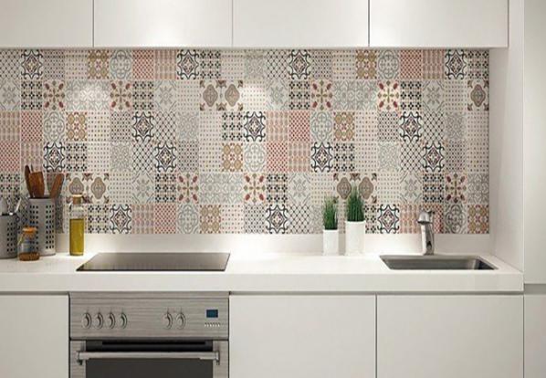 ویژگی های کاشی آشپزخانه بین کابینتی